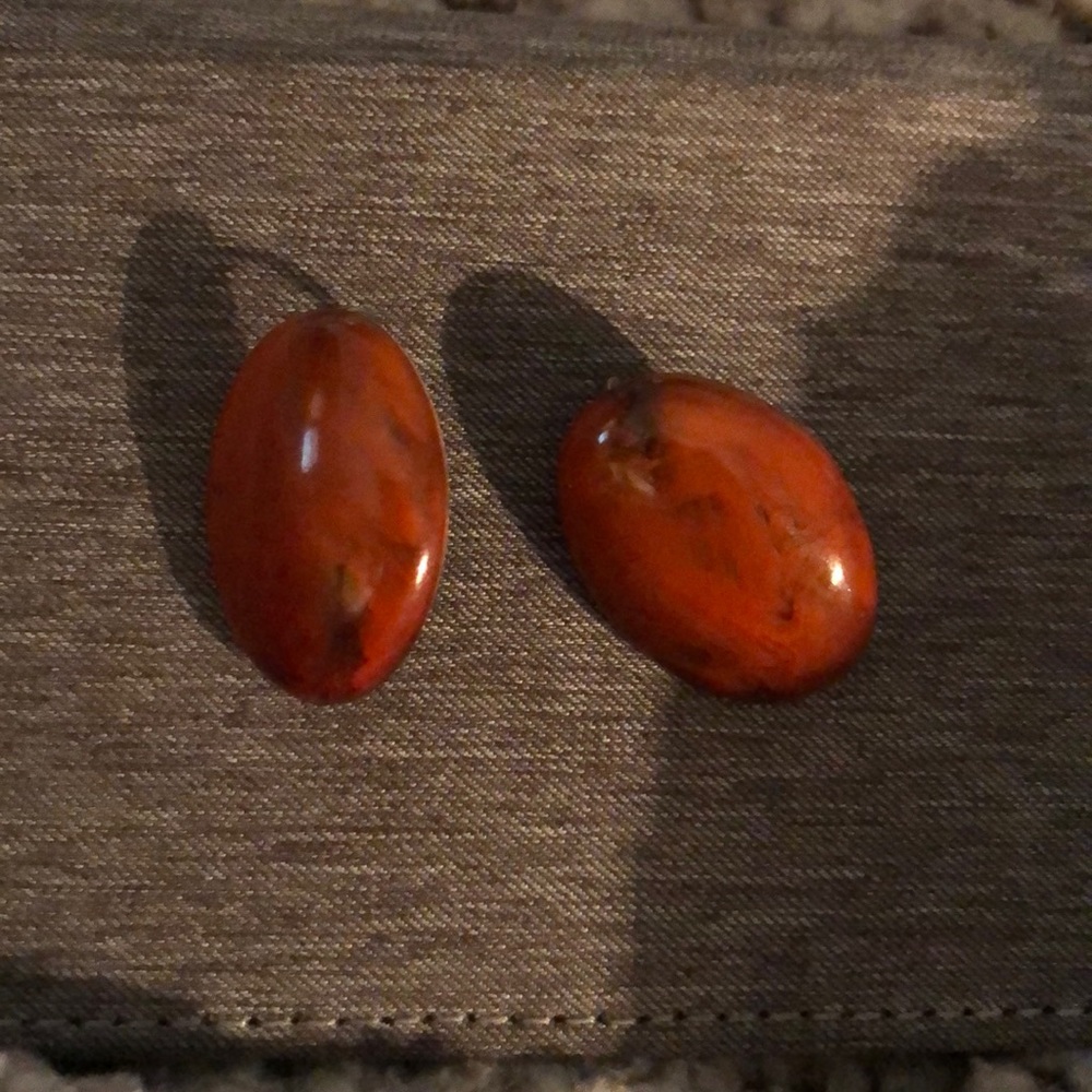 Faux wood tone clip-on earrings